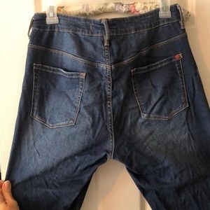 SIZE 9 Bullhead Denim high rise skinniest jeans